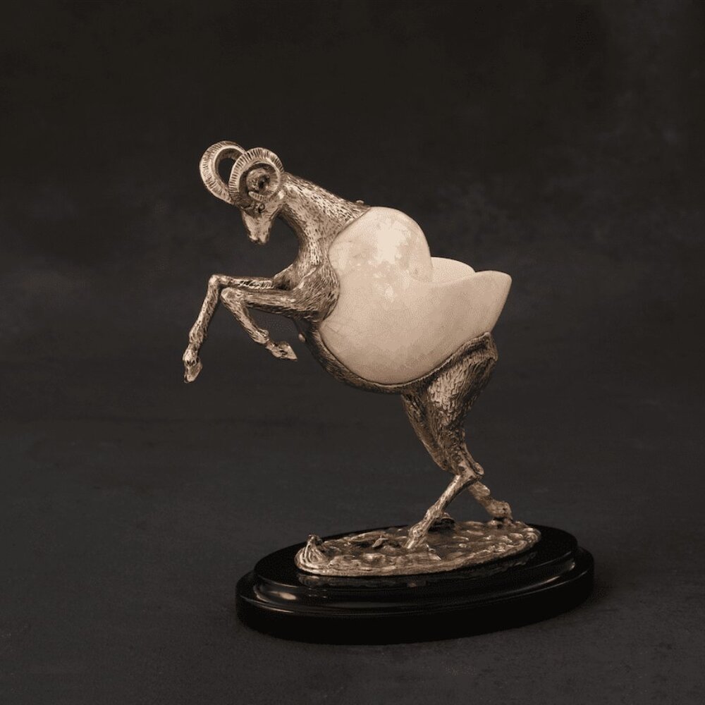 Silver Plated Aries with Crack Kabibi Shell